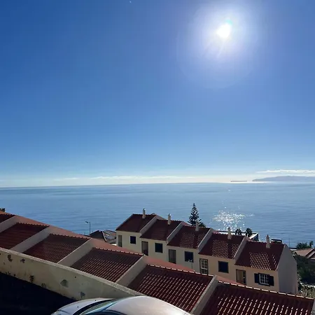 Armando House Ocean View