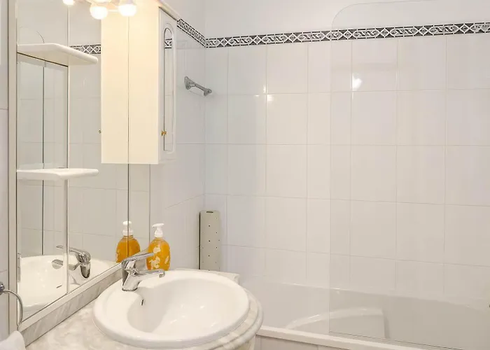 Armando House Ocean View